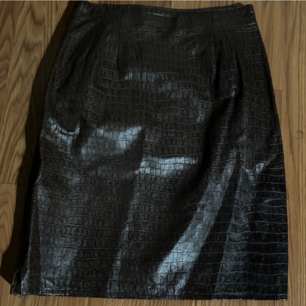 Vintage Cache Vakko Textured Croc Embossed Brown Midi Skirt Size 4 NWT Luxury‎